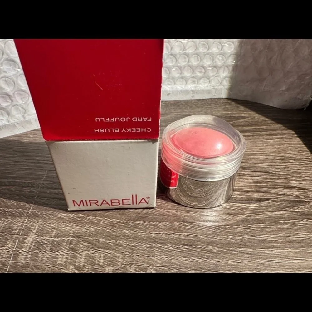 Mirabella Blush Cheeky‎ classy color pink face makeup